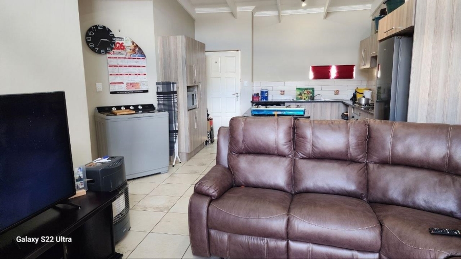 3 Bedroom Property for Sale in Waterval East North West